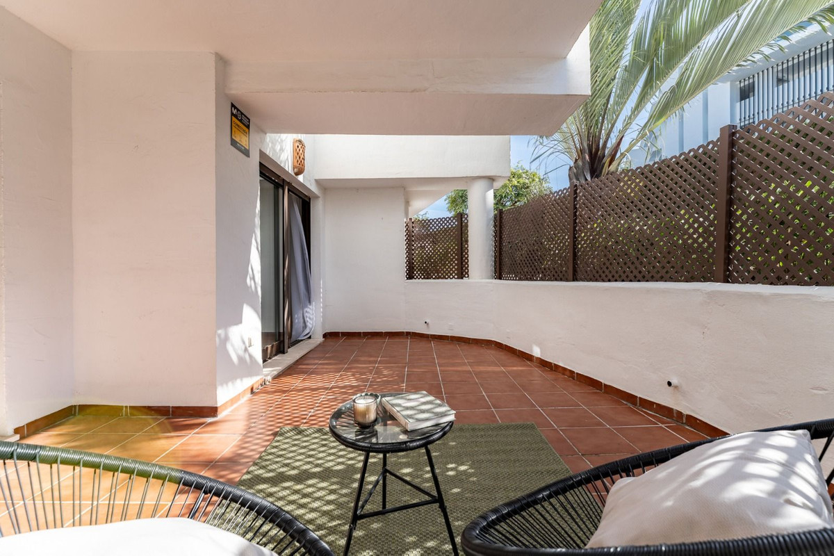 Se vende Apartamento Planta Baja de 3 dormitorios en Costa Del Sol, Málaga, España