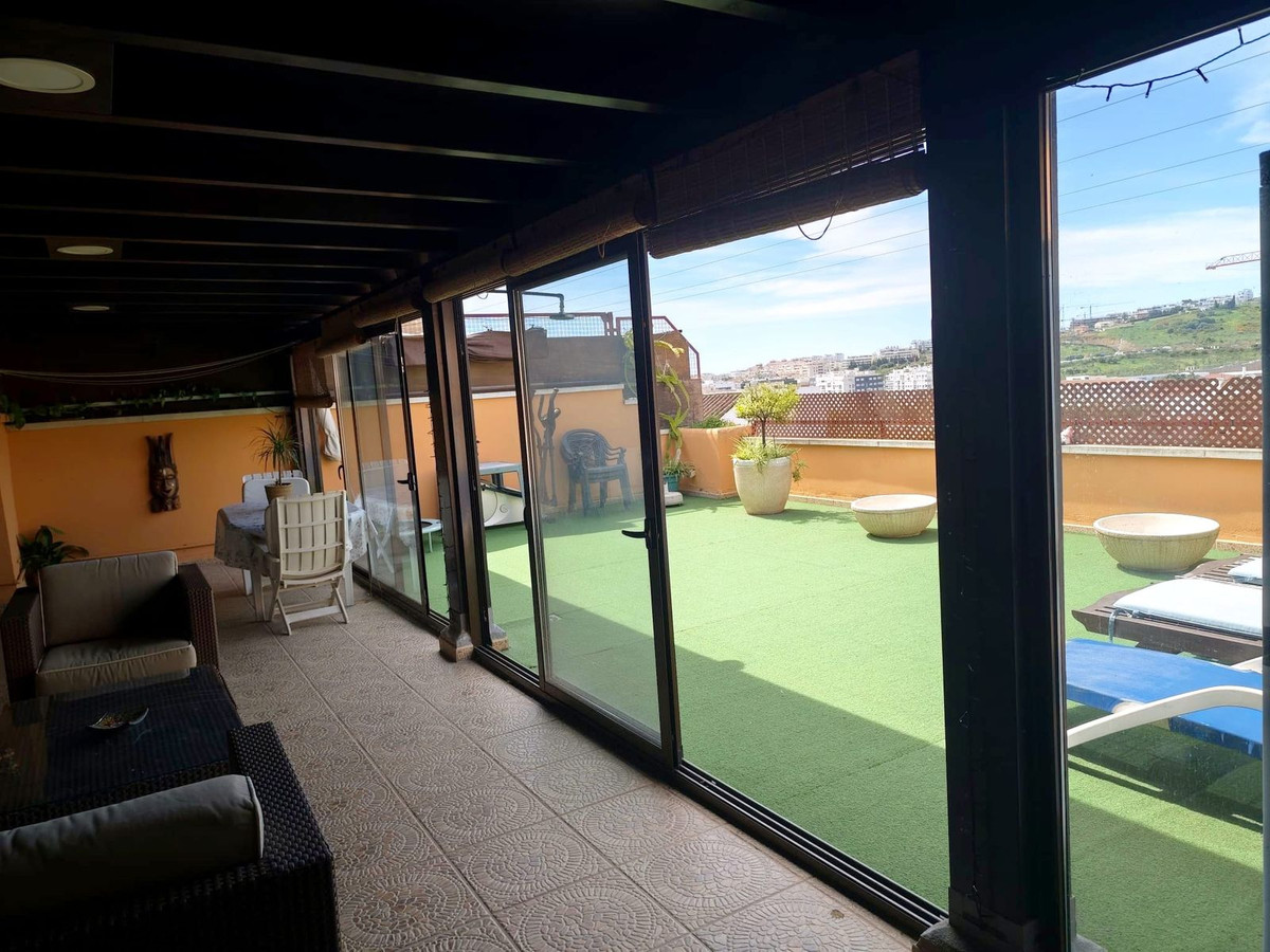 4 Bed Apartment for sale in Estepona Costa Del Sol, Málaga, Spain