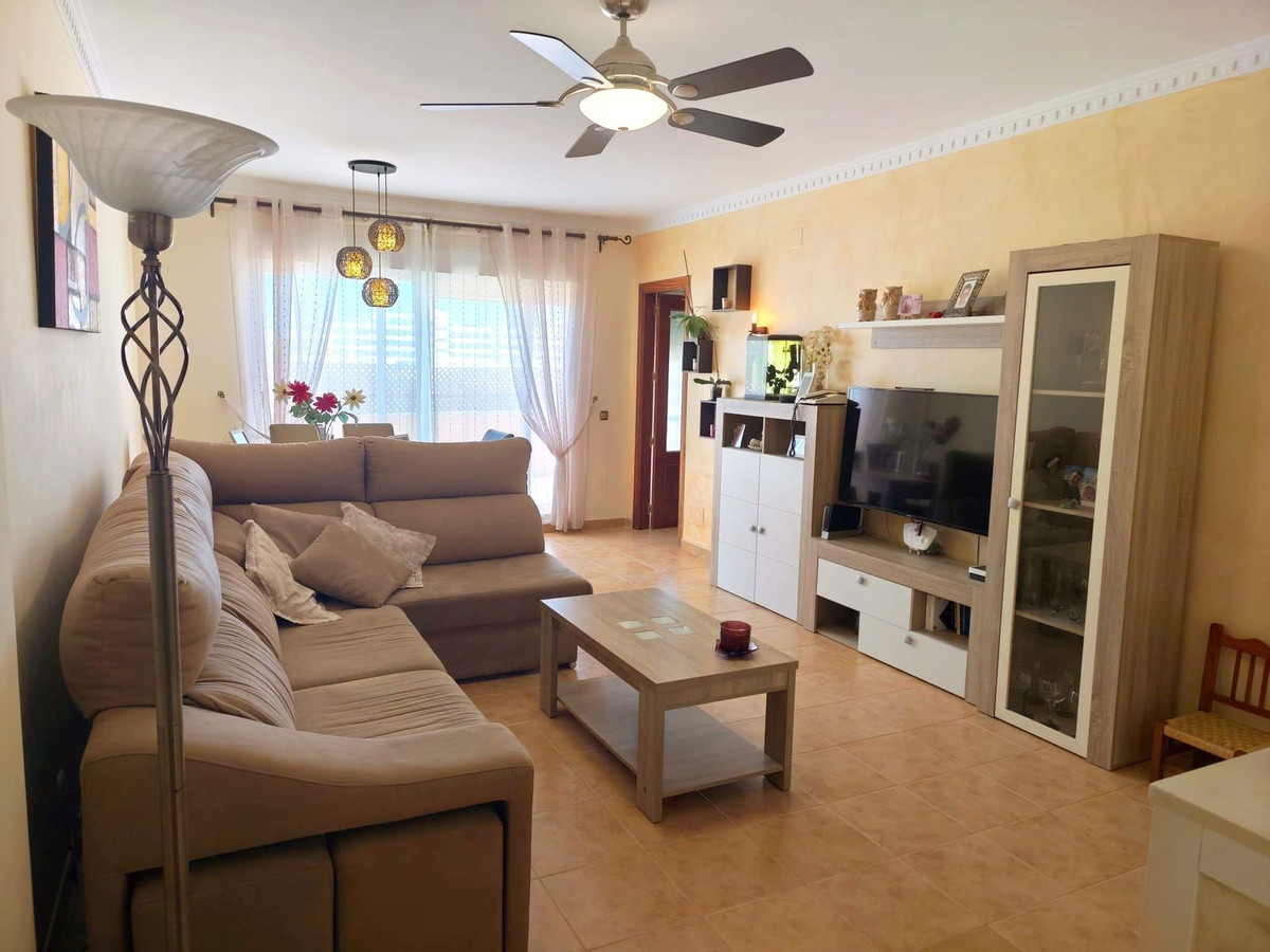 4 Bed Apartment for sale in Estepona Costa Del Sol, Málaga, Spain