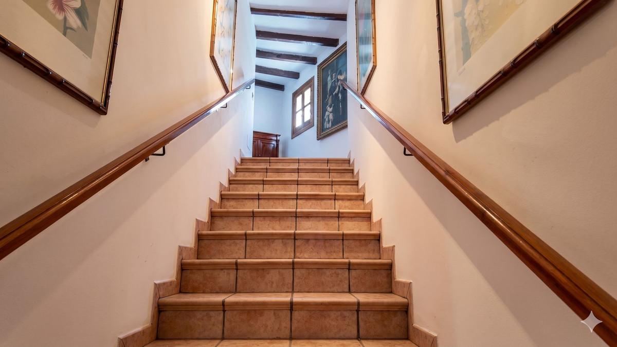 3 Bed Townhouse for sale in Estepona Costa Del Sol, Málaga, Spain