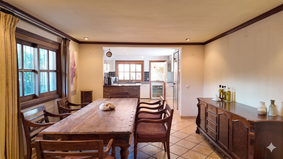 3 Bed Townhouse for sale in Estepona Costa Del Sol, Málaga, Spain