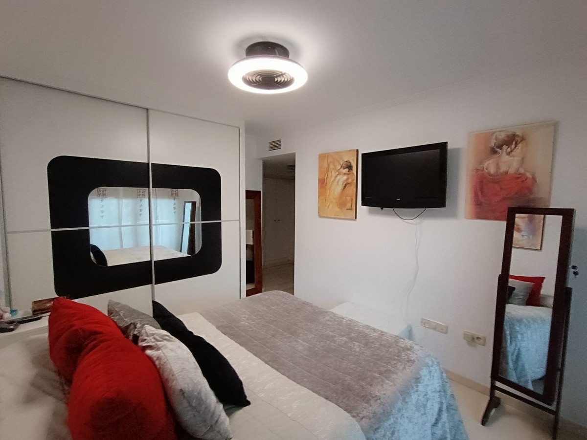 Se vende Apartamento Planta Baja de 3 dormitorios en Costa Del Sol, Málaga, España