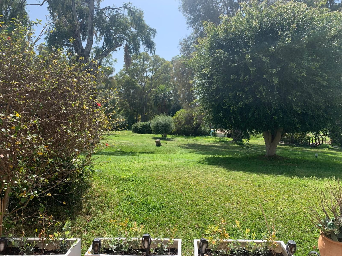 Se vende Pareada de 2 dormitorios en Costa Del Sol, Málaga, España