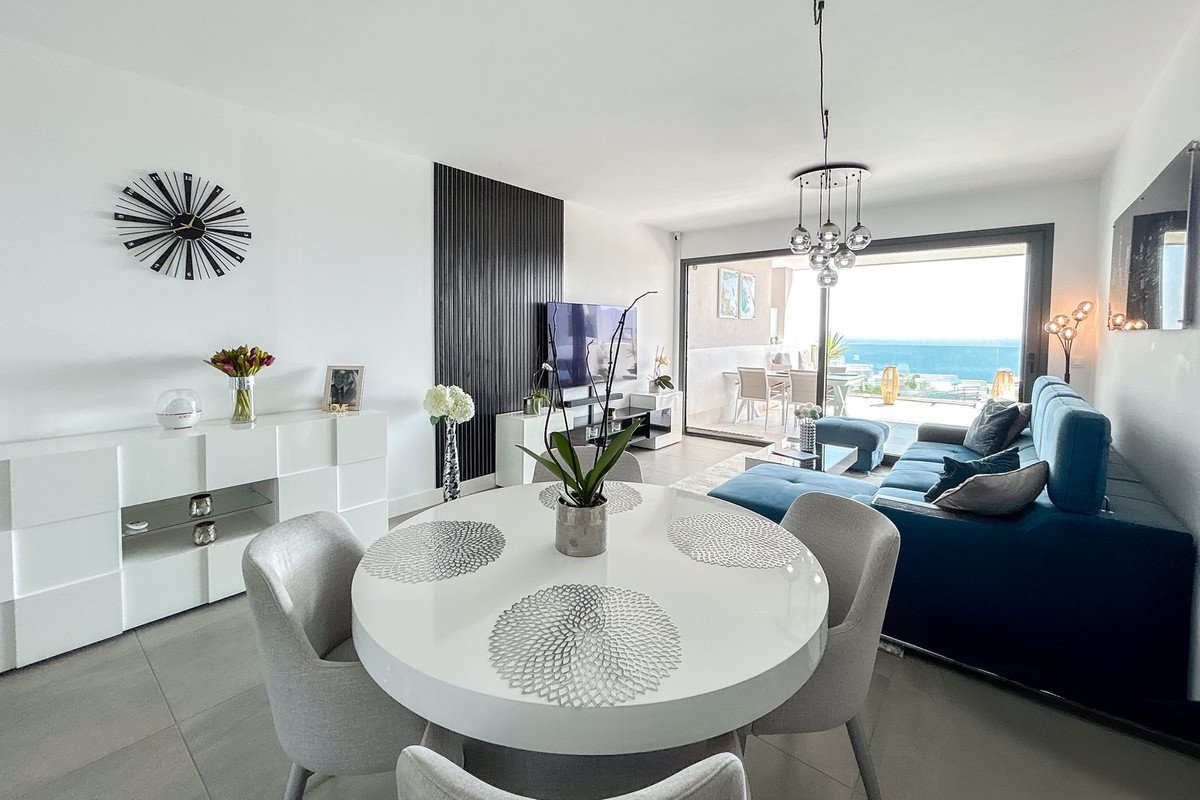 2 Bed Apartment for sale in Manilva Costa Del Sol, Málaga, Spain