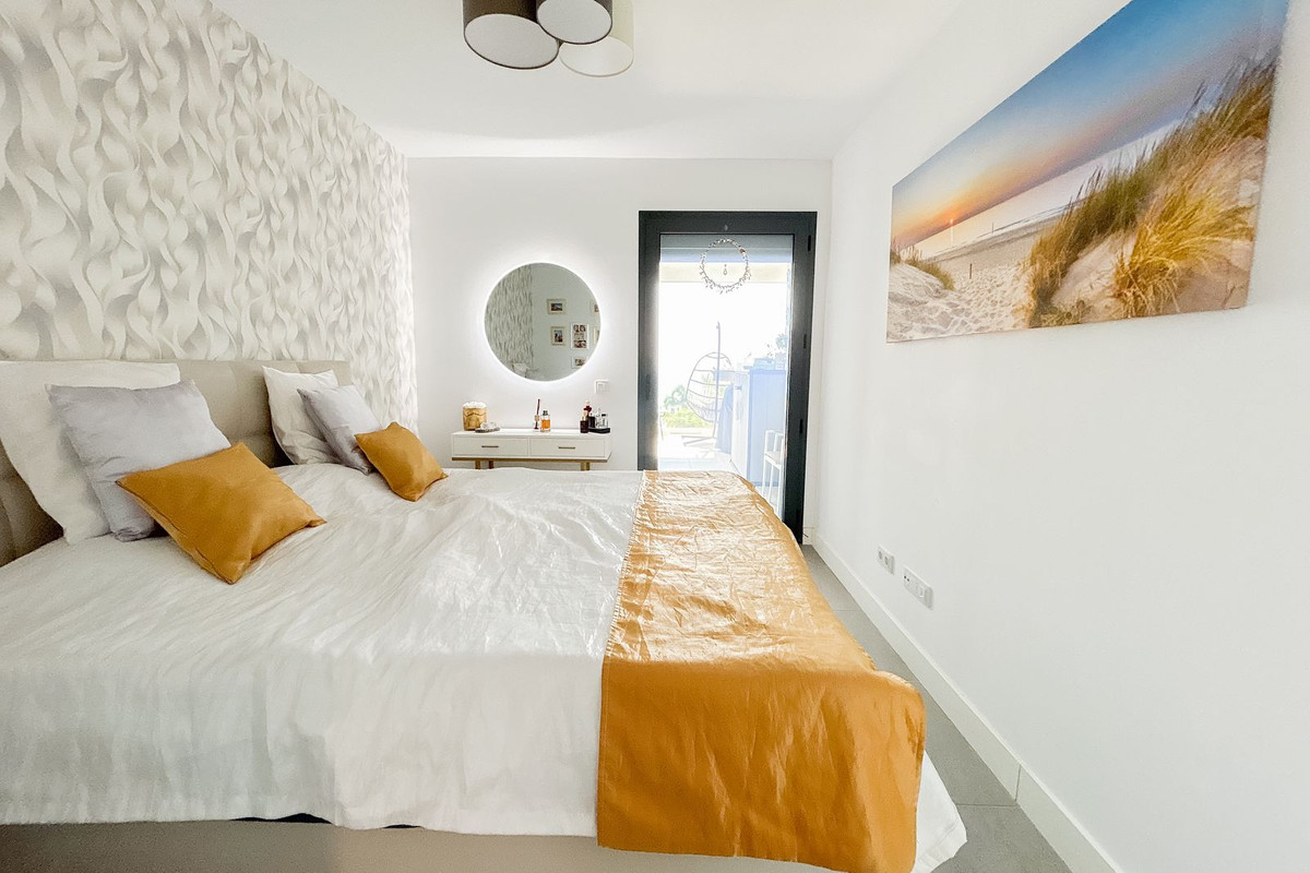 2 Bed Apartment for sale in Manilva Costa Del Sol, Málaga, Spain