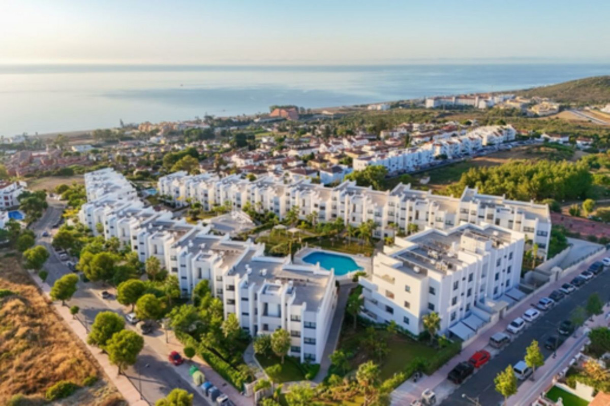 2 Bed Apartment for sale in Manilva Costa Del Sol, Málaga, Spain