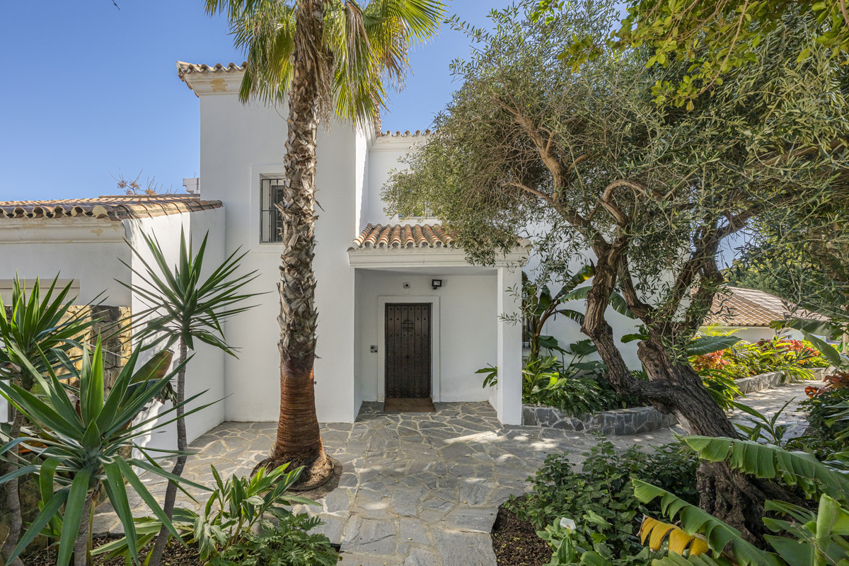 Se vende Villa - Chalet de 6 dormitorios en Costa Del Sol, Málaga, España