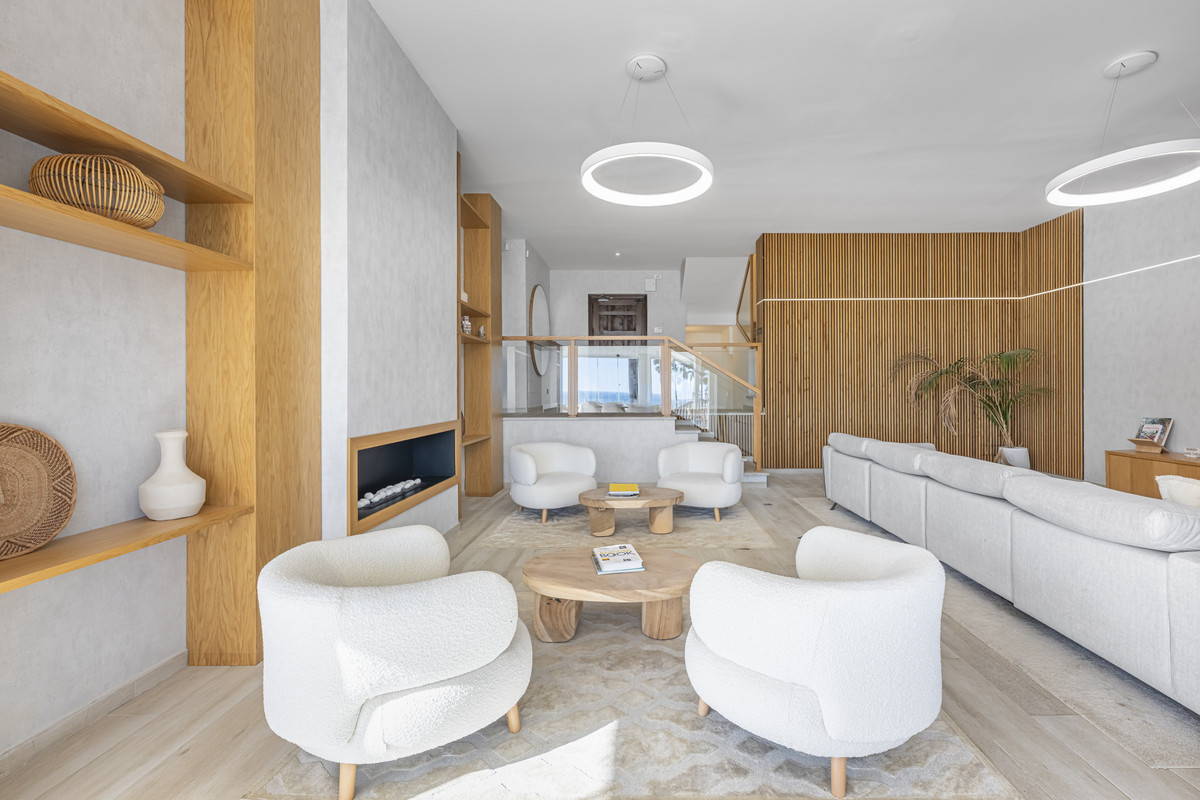 Se vende Villa - Chalet de 6 dormitorios en Costa Del Sol, Málaga, España