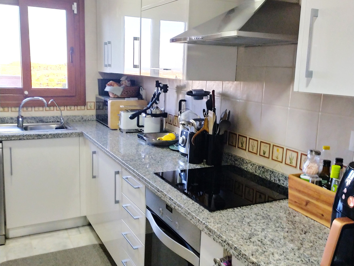 4 Bed Townhouse for sale in San Miguel De Salinas Costa Blanca, Alicante, Spain