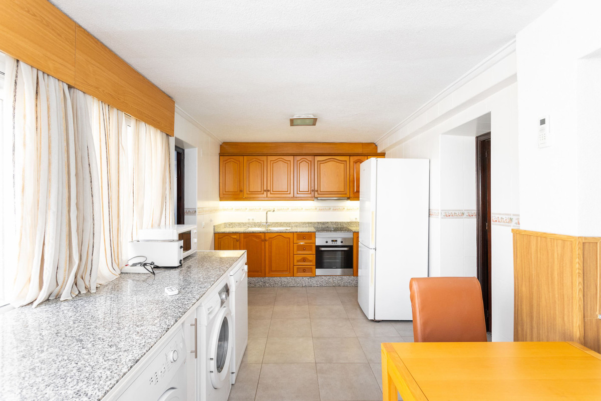 Se vende Adosada de 4 dormitorios en Costa Blanca, Alicante, España