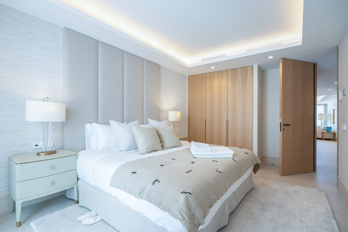 Se vende Apartamento Planta Media de 2 dormitorios en Costa Del Sol, Málaga, España