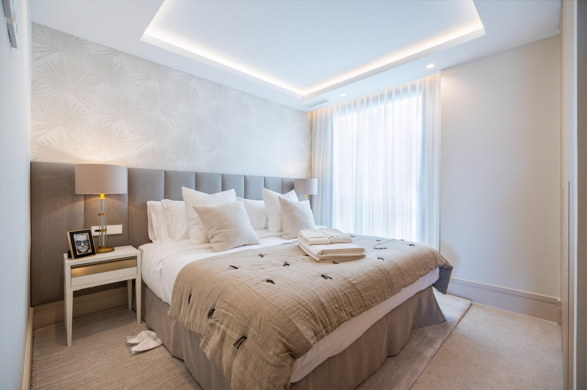 Se vende Apartamento Planta Media de 2 dormitorios en Costa Del Sol, Málaga, España