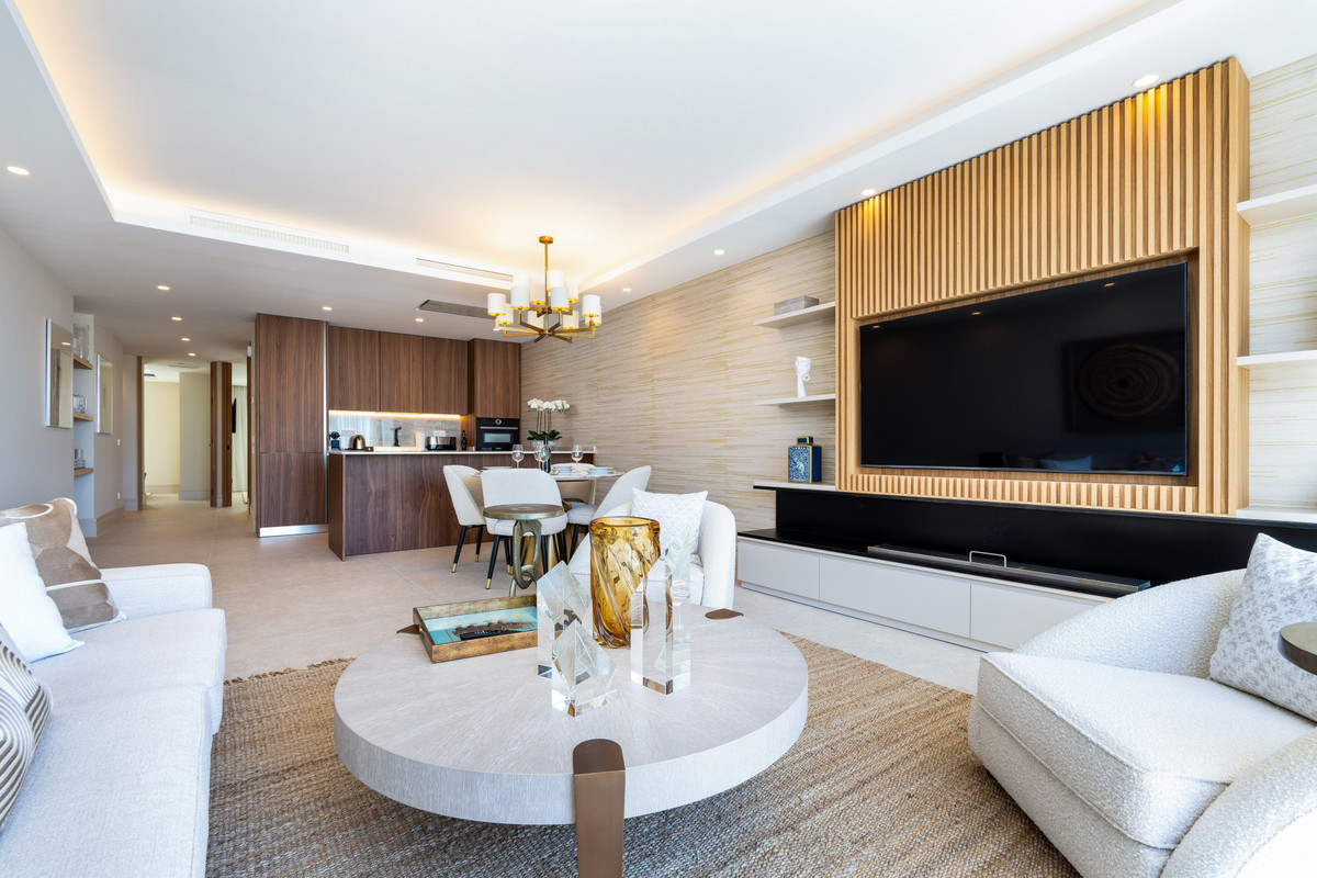 Se vende Apartamento Planta Media de 2 dormitorios en Costa Del Sol, Málaga, España