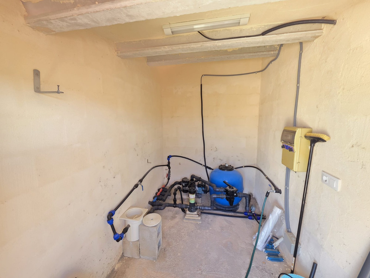 Se vende Villa - Chalet de 3 dormitorios en Costa Blanca, Alicante, España