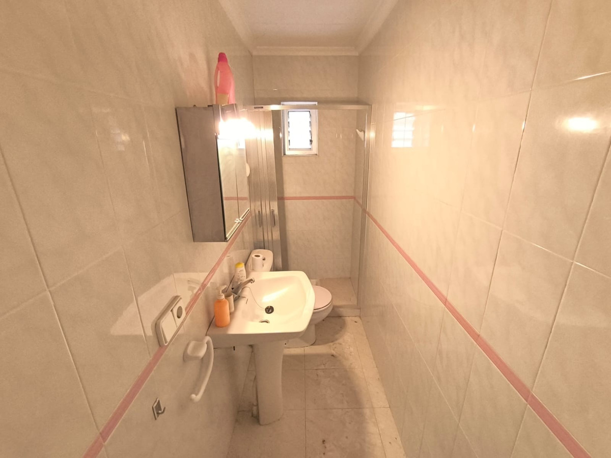 Se vende Adosada de 5 dormitorios en Costa Blanca, Alicante, España