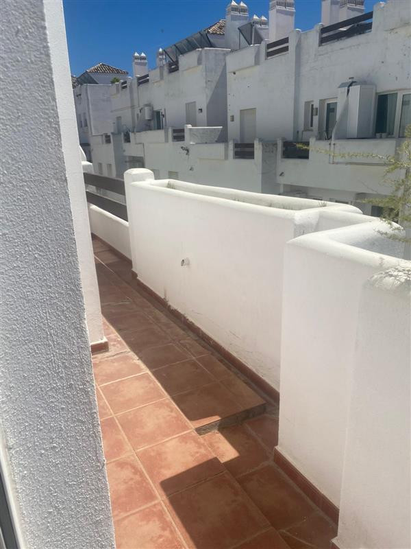 2 Bed Apartment for sale in Estepona Costa Del Sol, Málaga, Spain