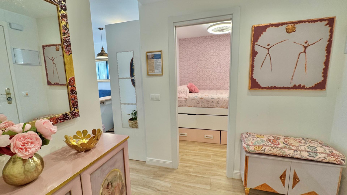 Se vende Apartamento Planta Baja de 2 dormitorios en Costa Del Sol, Málaga, España