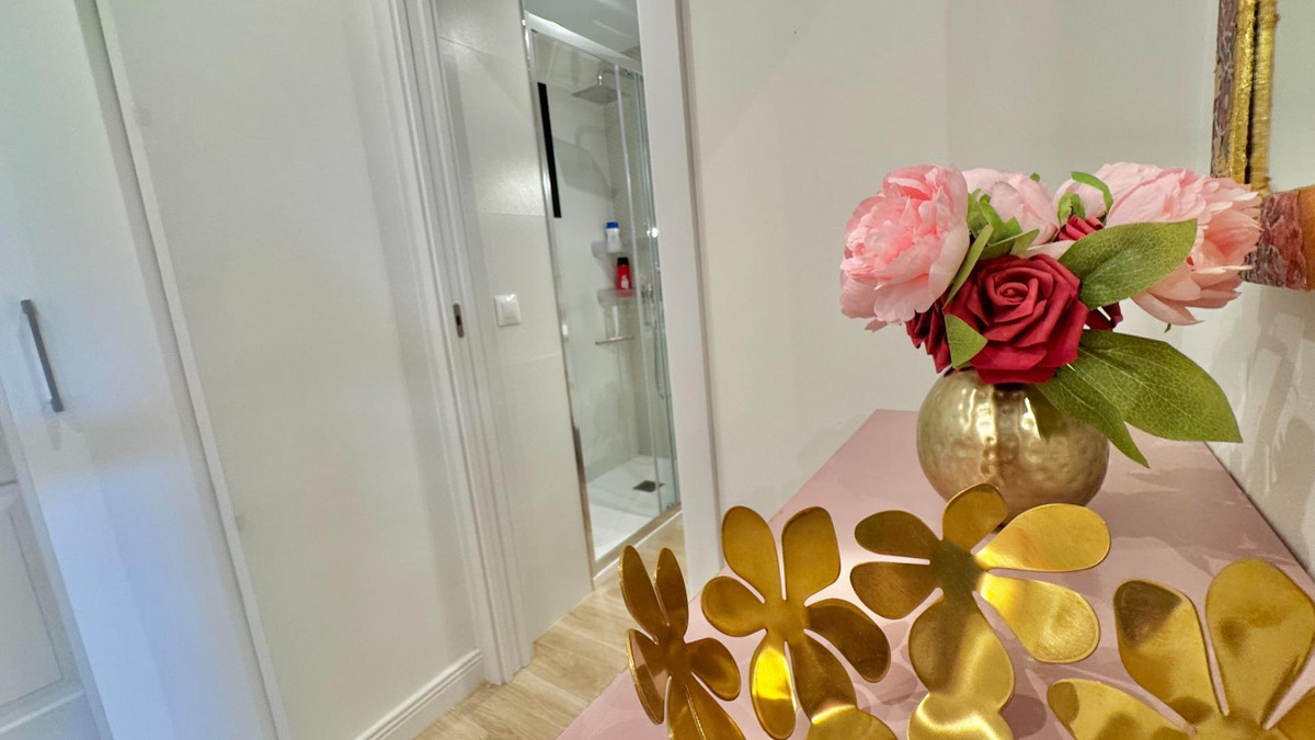 Se vende Apartamento Planta Baja de 2 dormitorios en Costa Del Sol, Málaga, España