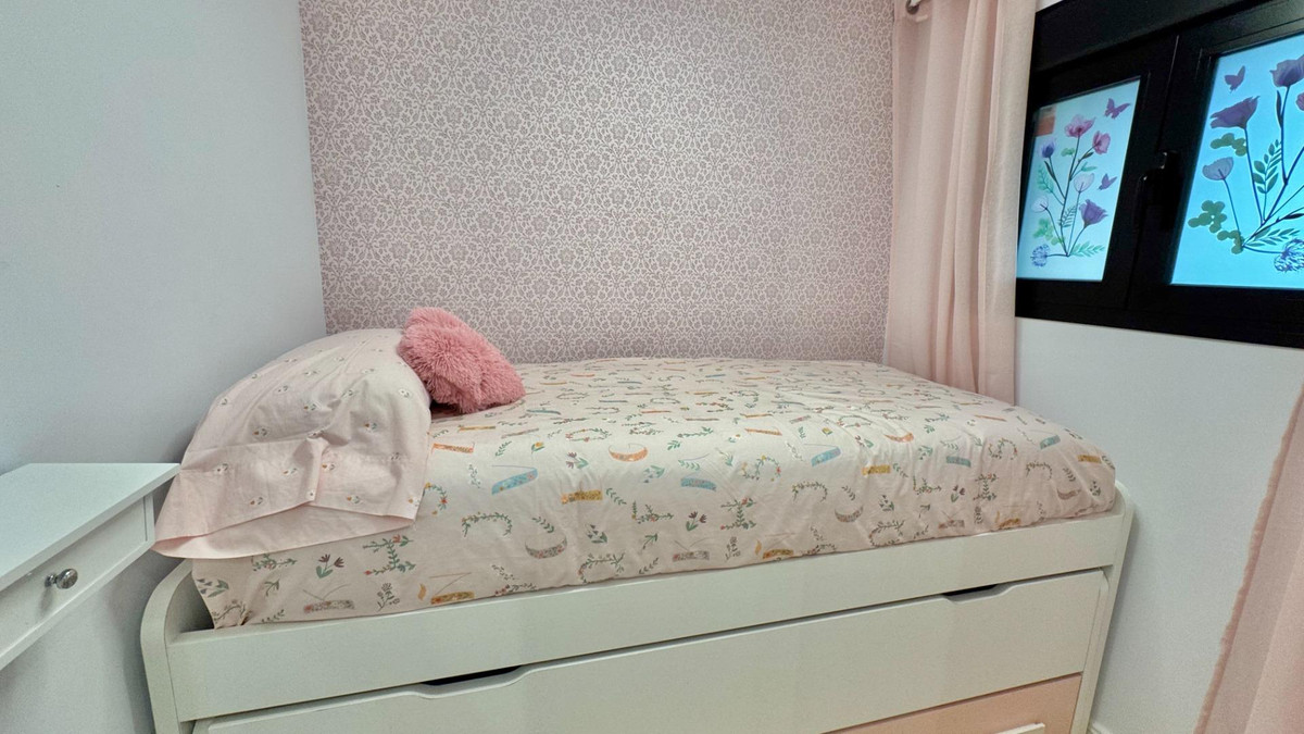 Se vende Apartamento Planta Baja de 2 dormitorios en Costa Del Sol, Málaga, España