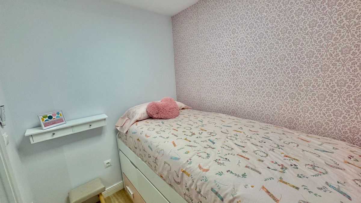 Se vende Apartamento Planta Baja de 2 dormitorios en Costa Del Sol, Málaga, España