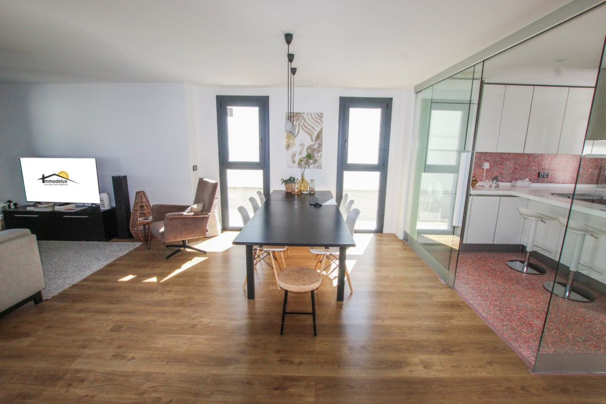 Se vende Villa - Chalet de 3 dormitorios en Costa Blanca, Alicante, España