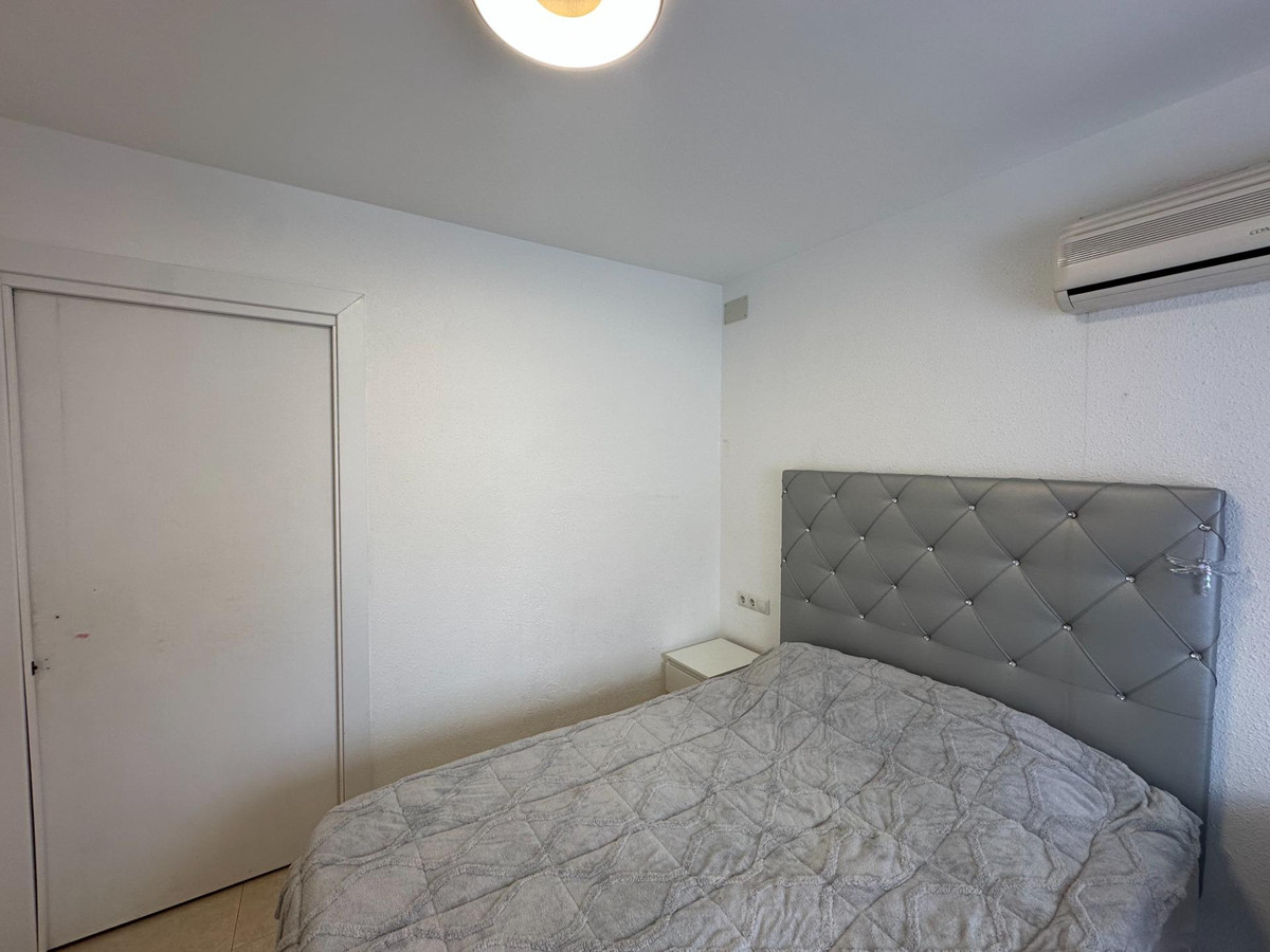 Se vende Apartamento Planta Media de 2 dormitorios en Costa Blanca, Alicante, España