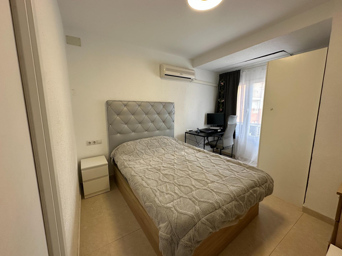 Se vende Apartamento Planta Media de 2 dormitorios en Costa Blanca, Alicante, España