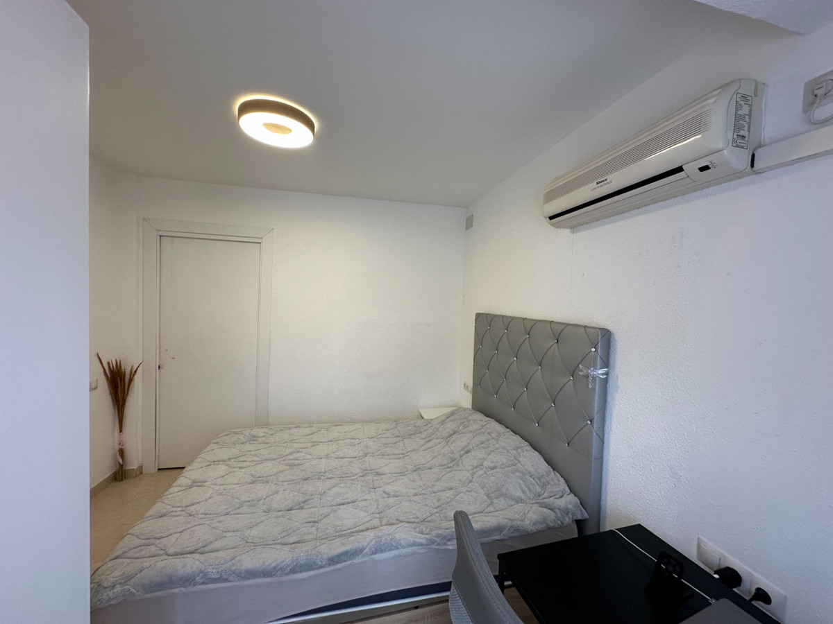 Se vende Apartamento Planta Media de 2 dormitorios en Costa Blanca, Alicante, España