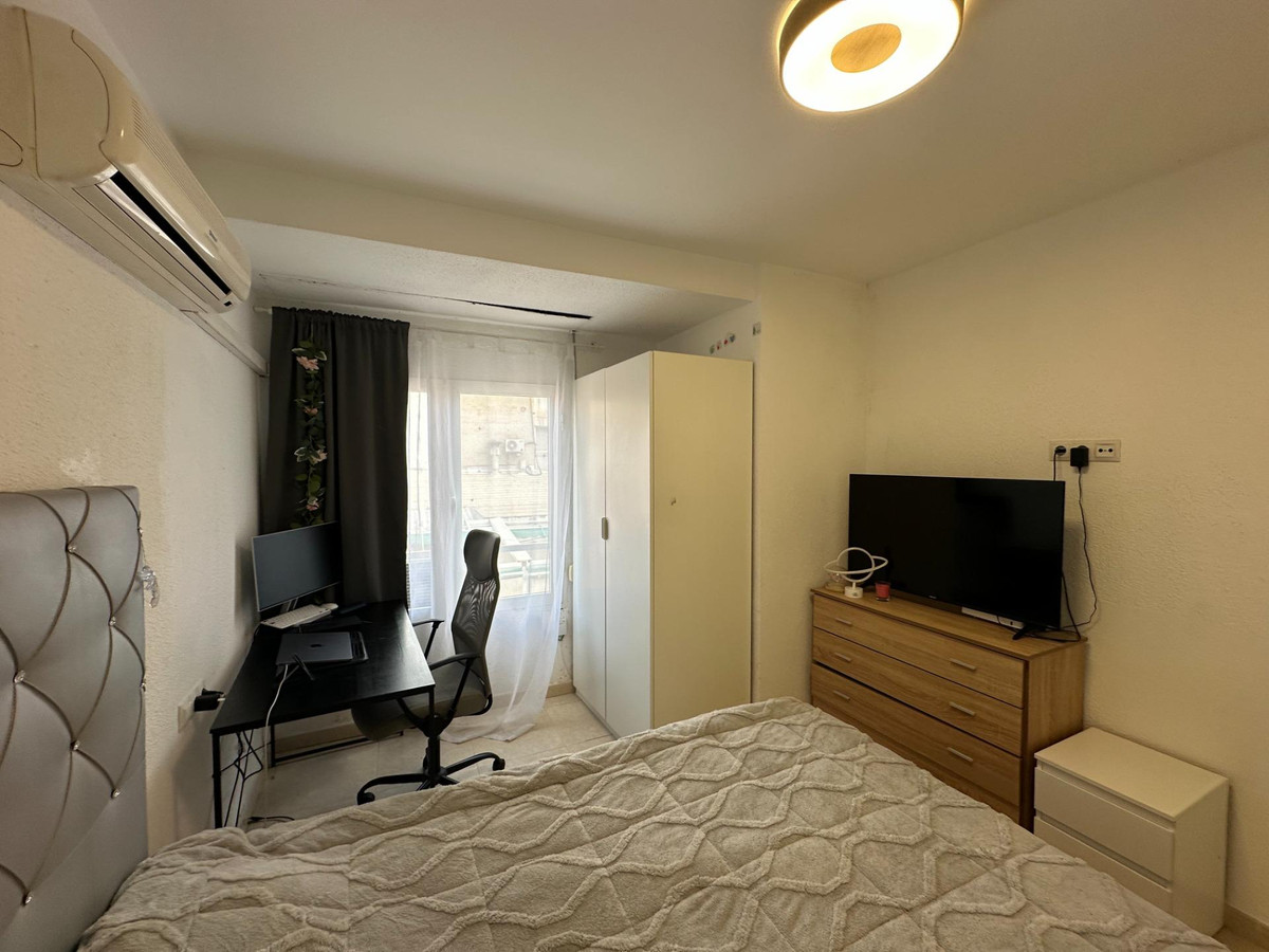 Se vende Apartamento Planta Media de 2 dormitorios en Costa Blanca, Alicante, España