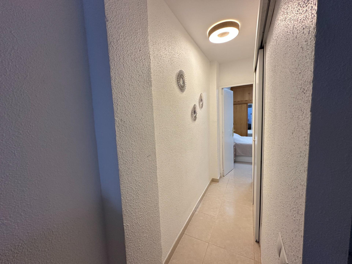 Se vende Apartamento Planta Media de 2 dormitorios en Costa Blanca, Alicante, España