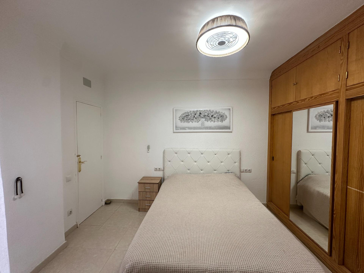 Se vende Apartamento Planta Media de 2 dormitorios en Costa Blanca, Alicante, España