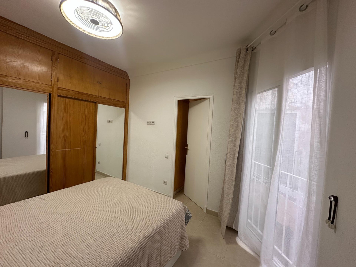 Se vende Apartamento Planta Media de 2 dormitorios en Costa Blanca, Alicante, España