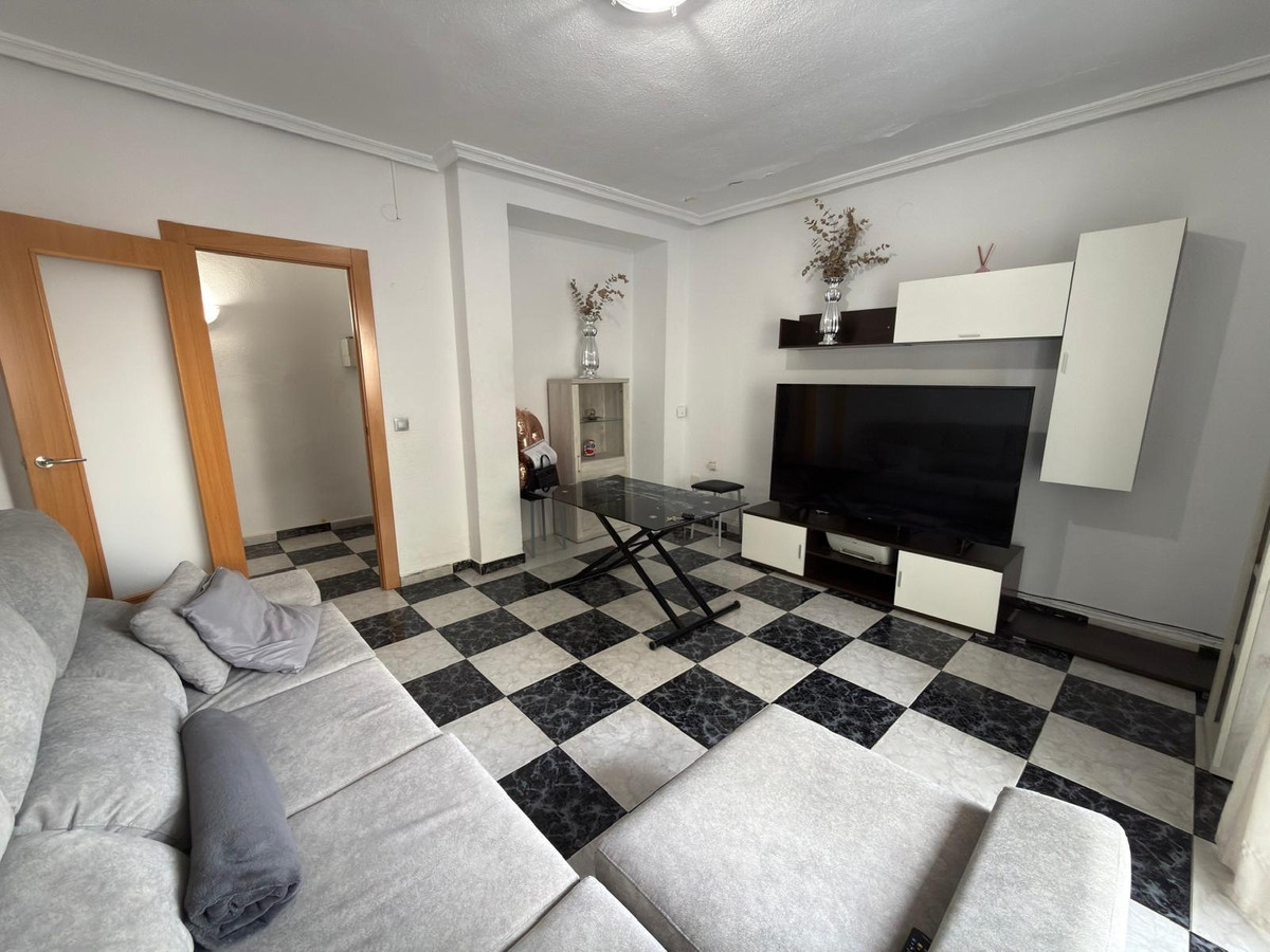 Se vende Apartamento Planta Media de 3 dormitorios en Costa Blanca, Alicante, España