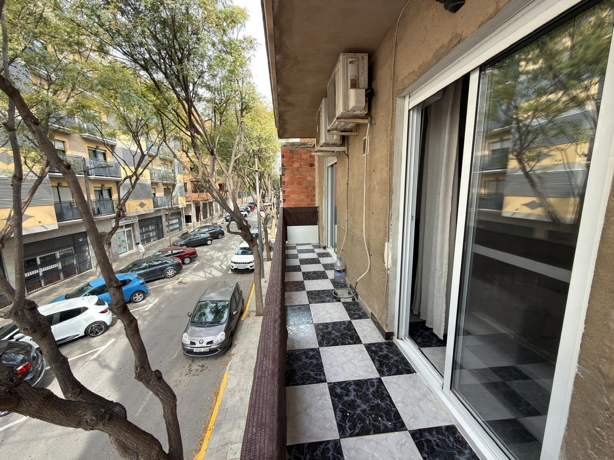 Se vende Apartamento Planta Media de 3 dormitorios en Costa Blanca, Alicante, España