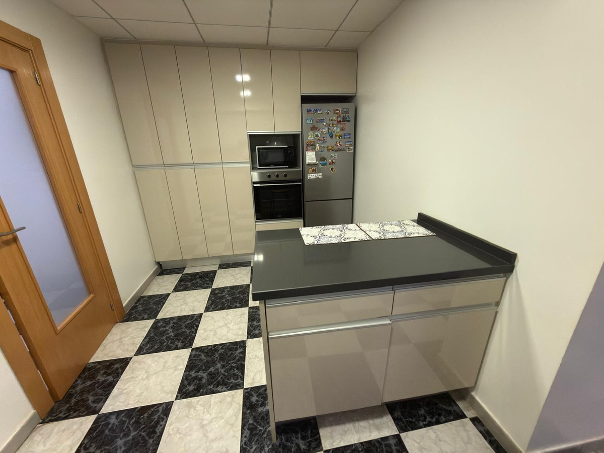 Se vende Apartamento Planta Media de 3 dormitorios en Costa Blanca, Alicante, España
