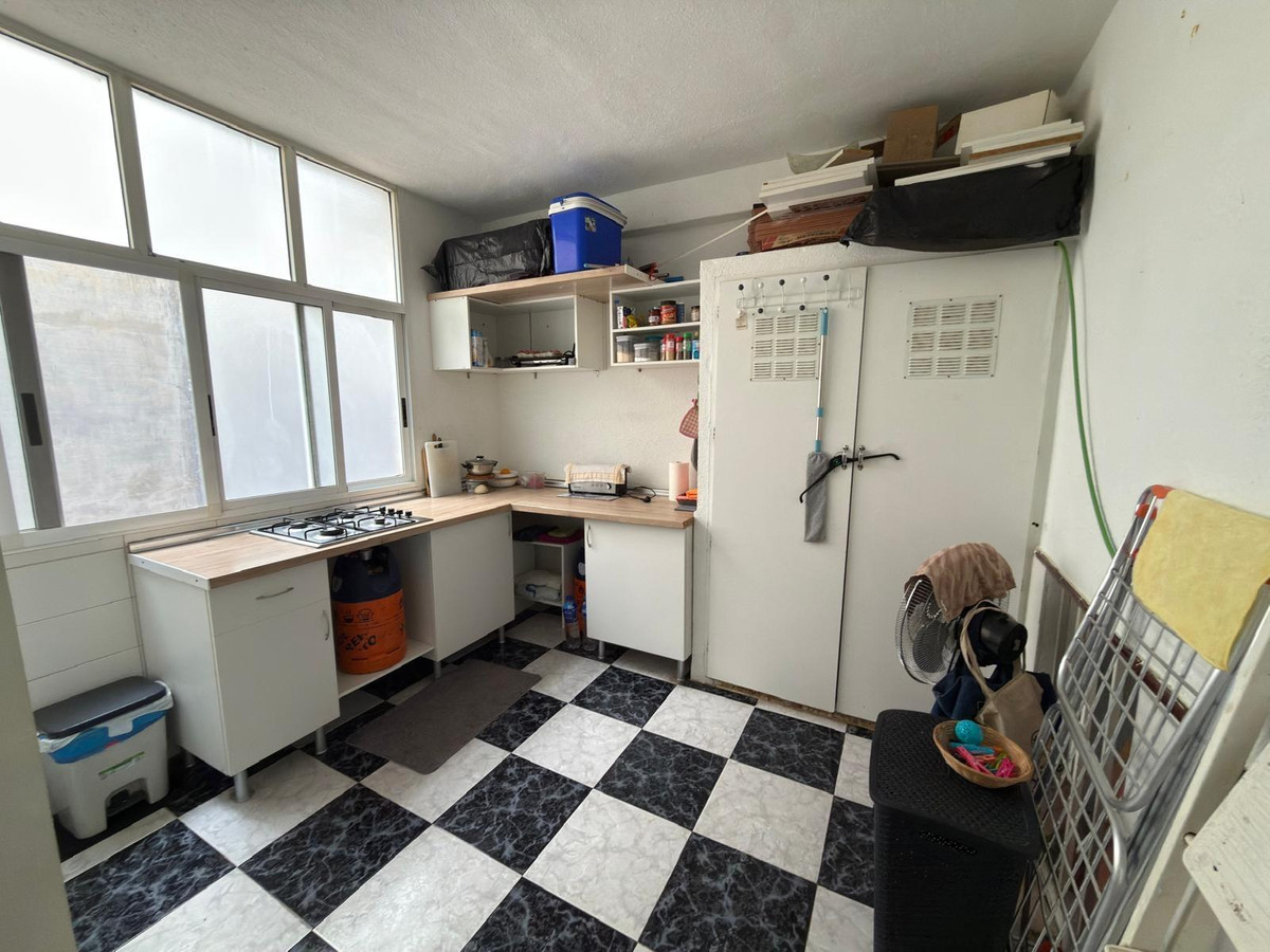 Se vende Apartamento Planta Media de 3 dormitorios en Costa Blanca, Alicante, España