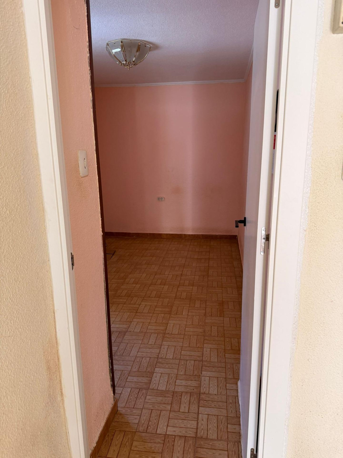 Se vende Apartamento Planta Media de 3 dormitorios en Costa Blanca, Alicante, España