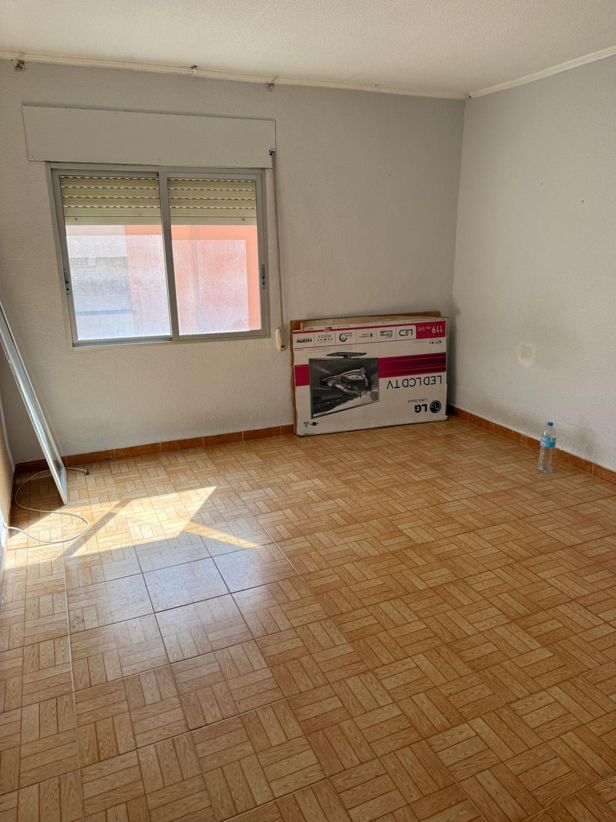 Se vende Apartamento Planta Media de 3 dormitorios en Costa Blanca, Alicante, España