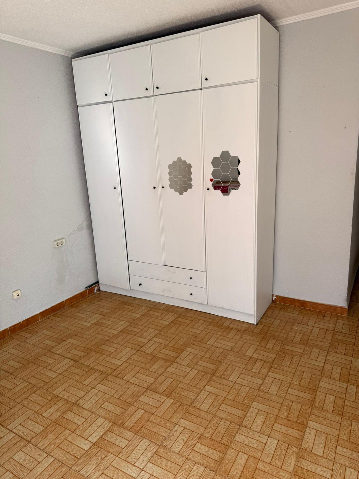 Se vende Apartamento Planta Media de 3 dormitorios en Costa Blanca, Alicante, España