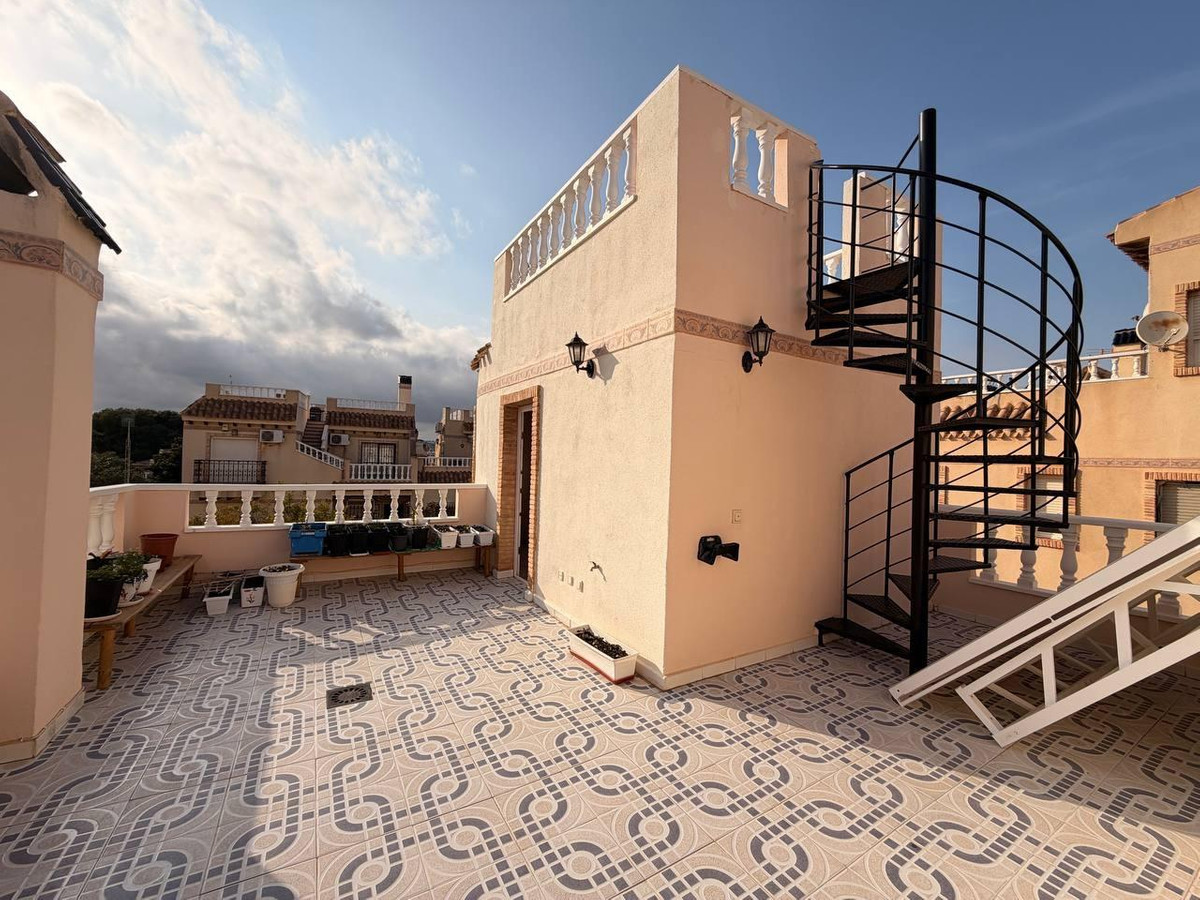 Se vende Bungalow de 3 dormitorios en Costa Blanca, Alicante, España