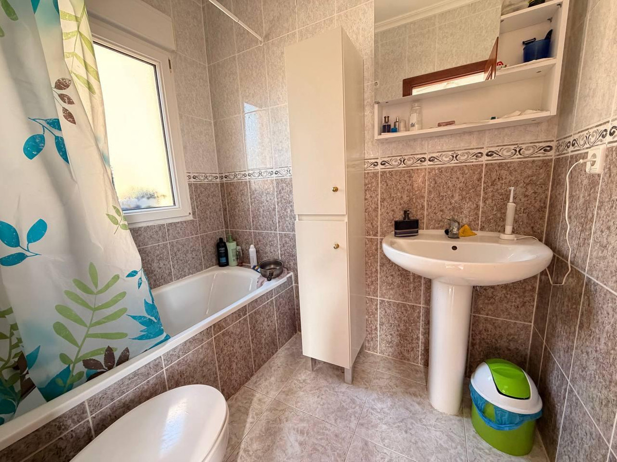 Se vende Bungalow de 3 dormitorios en Costa Blanca, Alicante, España