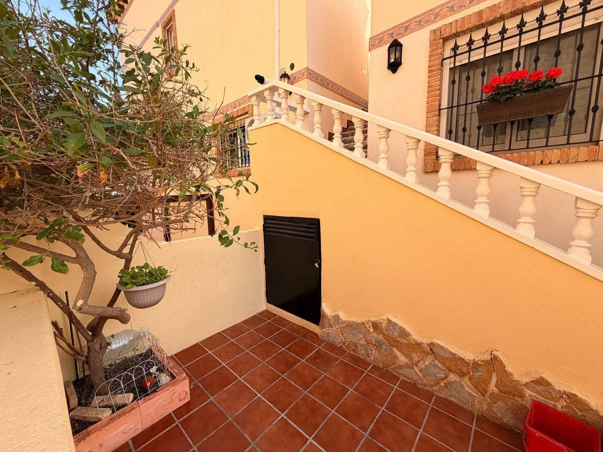 Se vende Bungalow de 3 dormitorios en Costa Blanca, Alicante, España