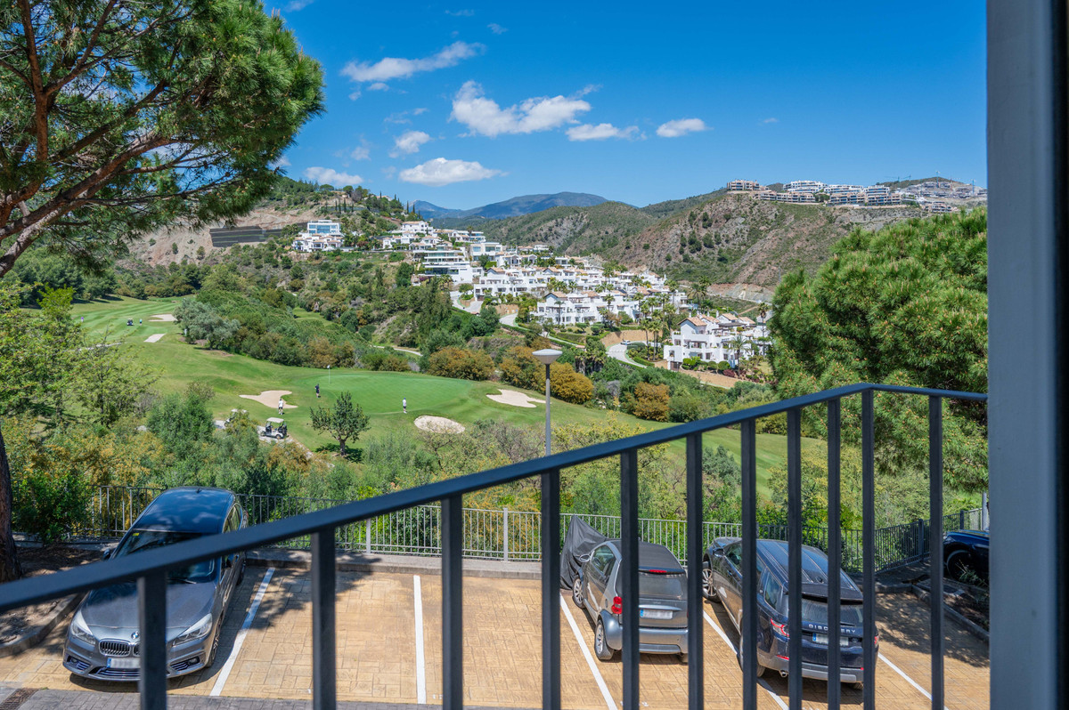 Se vende Apartamento Planta Media de 3 dormitorios en Costa Del Sol, Málaga, España
