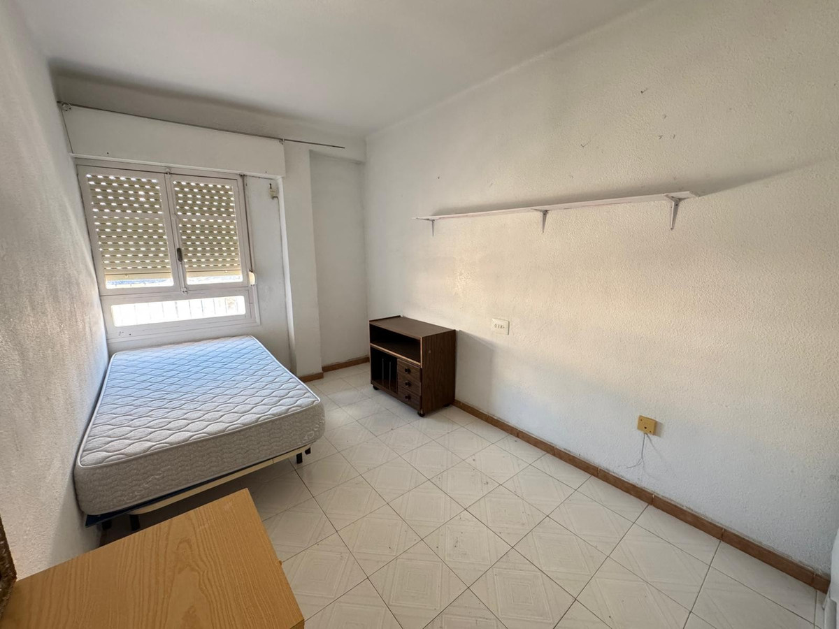Se vende Apartamento Planta Media de 3 dormitorios en Costa Blanca, Alicante, España