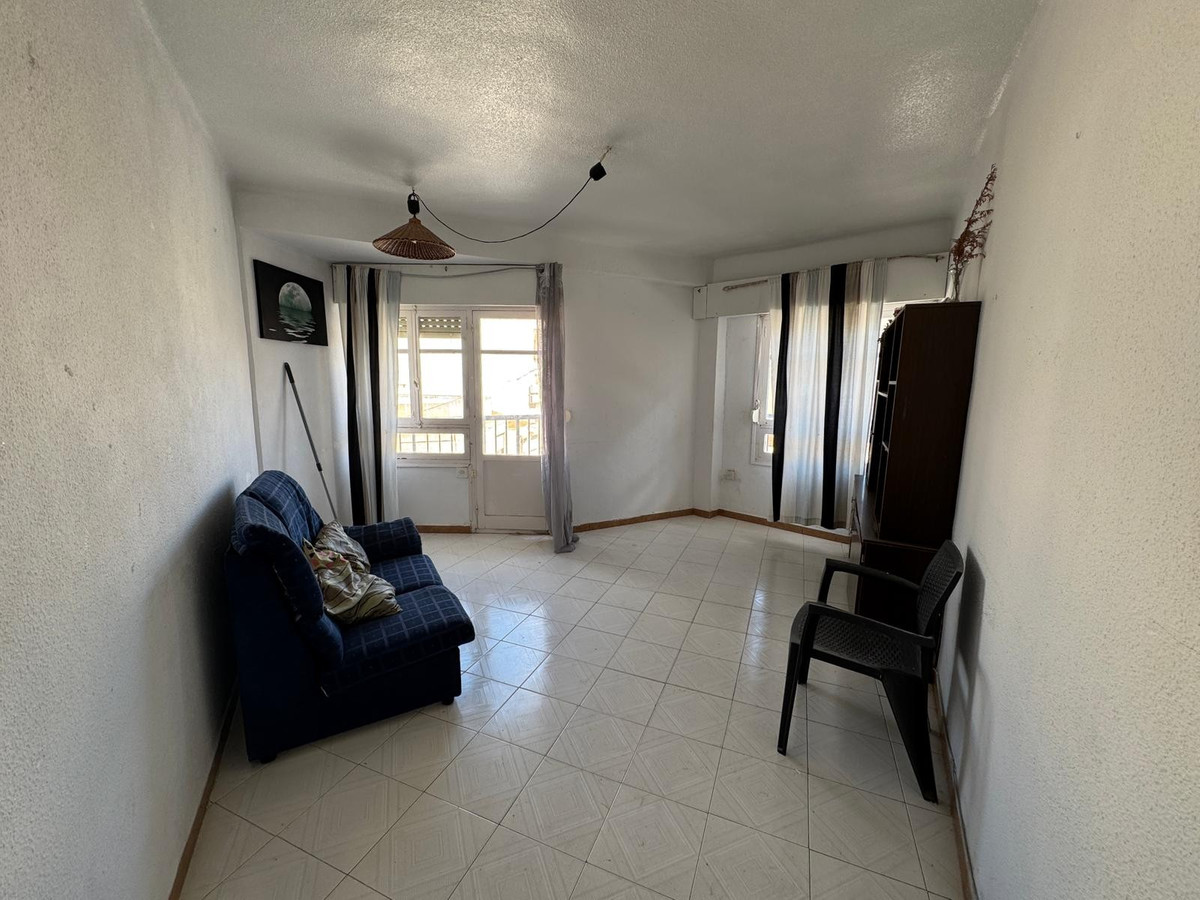 Se vende Apartamento Planta Media de 3 dormitorios en Costa Blanca, Alicante, España