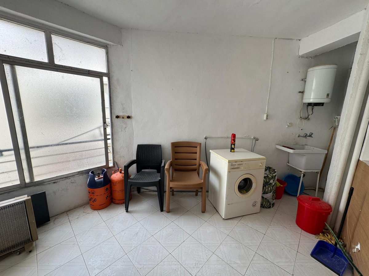 Se vende Apartamento Planta Media de 3 dormitorios en Costa Blanca, Alicante, España