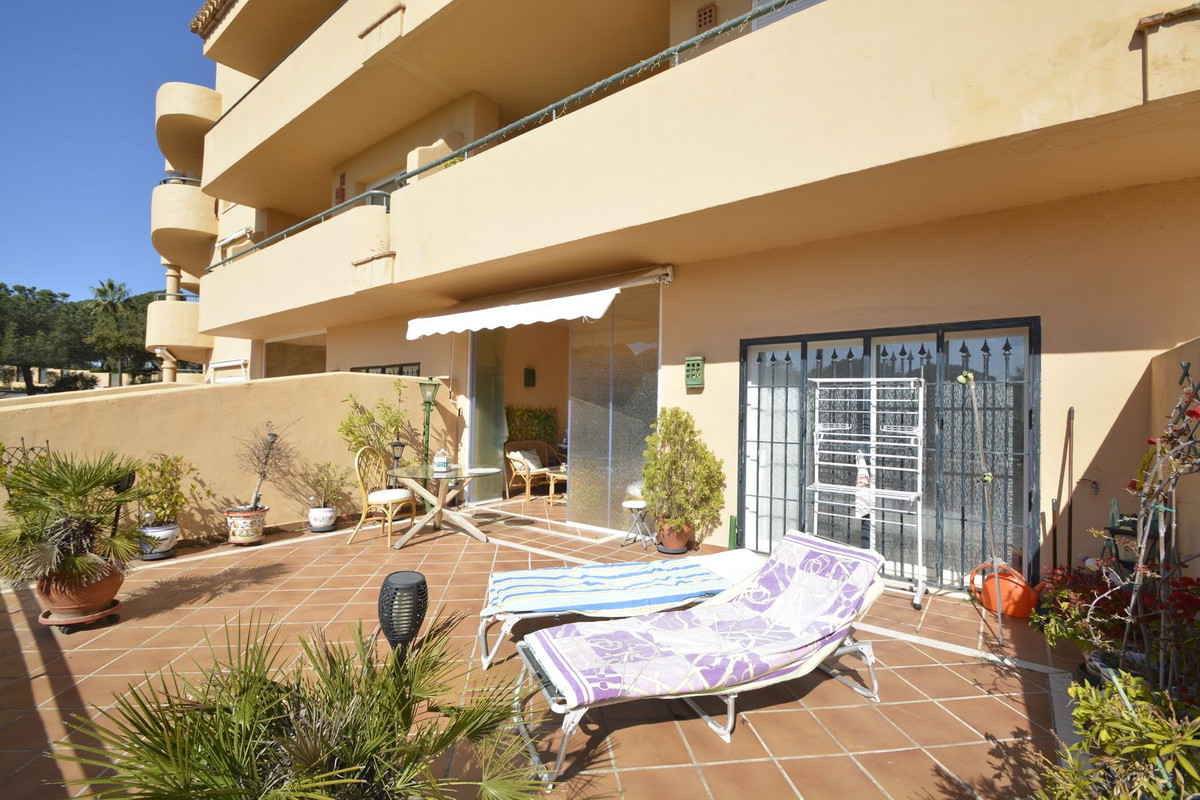 2 Bed Apartment for sale in Elviria Costa Del Sol, Málaga, Spain