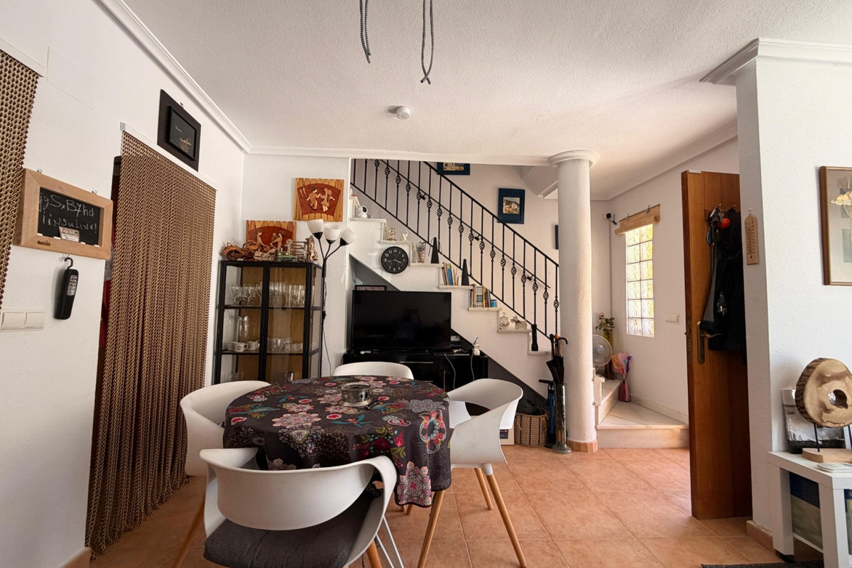 3 Bed Townhouse for sale in Urbanización El Raso Costa Blanca, Alicante, Spain