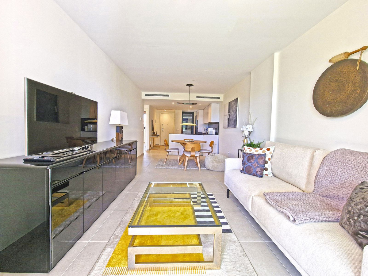 Se vende Apartamento Planta Baja de 2 dormitorios en Costa Del Sol, Málaga, España