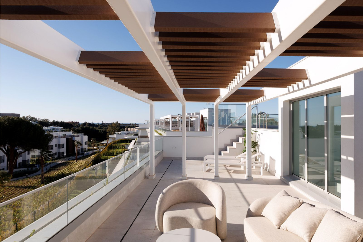 3 Bed Apartment for sale in Marbella Costa Del Sol, Málaga, Spain